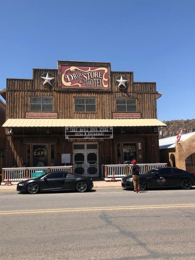 Fort Davis Drug Store Hotel Exterior photo